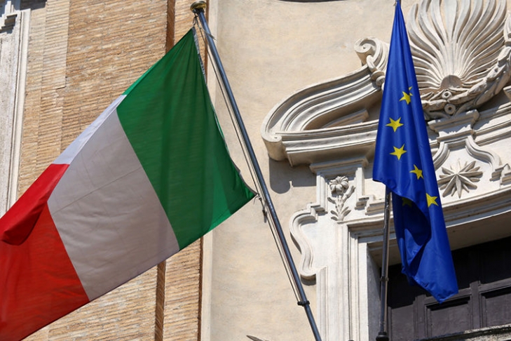 На референдуме в Италии решается участь руководства