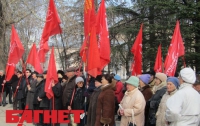 В Крыму коммунисты попросили прекратить грабить народ (ФОТО