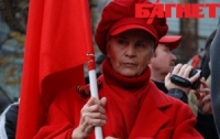 Националисты сорвали марш коммунистов в Киеве