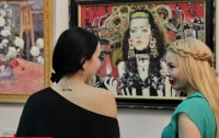 Киевский центр М17 спешит продать всю живопись за три дня (ФОТО)
