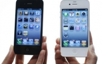 Стив Джобс не считает брак в iPhone 4 большой проблемой