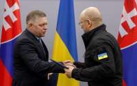 Прем'єр Словаччини пообіцяв не блокувати виділення 50 млрд євро Україні та продаж зброї