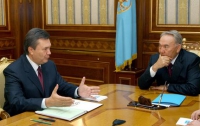Назарбаев поговорит с Януковичем о Таможенном союзе