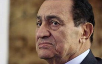Хосни Мубарака доставили в суд