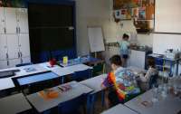 Польские власти ограничили объем домашних заданий для школьников