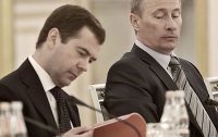 Медведев начинает дистанцироваться от Путина 