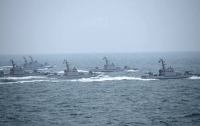 Порошенко ввел в действие решение СНБО по защите от России на море
