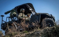 Украинские военные получили боевые вездеходы