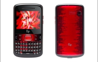 Q300: телефон с QWERTY-клавиатурой от Fly