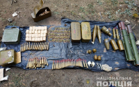 На Луганщине обнаружен тайник с боеприпасами