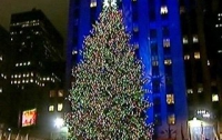 В Нью-Йорке зажглась Рождественская елка