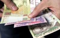 В Украине распространяют фальшивые деньги: как распознать подделку