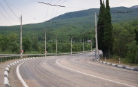 Журналисты-ревизоры исследуют  дороги и курорты Крыма вдоль и в поперек
