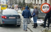 ДТП в Киеве: на бульваре Шевченко неадекватный водитель 