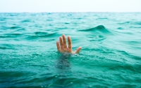 В Одесской области перевернулась лодка, погибли три девушки