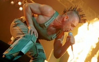 Группа Rammstein споет в Украине под открытым небом