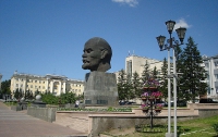 В Полтавской области памятник Ленину вымазали фекалиями