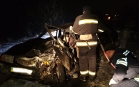 Авария под Черкассами: один погибший и шестеро раненых