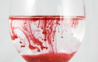 Гастроэнтерологи заставили швейцарцев пить собственную кровь