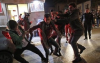 В Турции полицейские применили слезоточивый газ и водометы для разгона демонстрантов