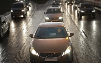 Volvo разрабатывает систему автопилотирования для автомобилей