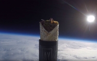 Впервые в космос запустили шаурму (видео)