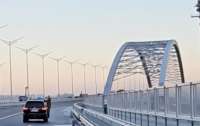Кличко проїхався новим мостом і анонсував його відкриття (відео)