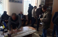 Руководители киевской полиции украли у своих подчиненных миллионы гривен
