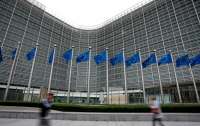Страны ЕС согласовали выделение 5 млрд евро на военную помощь Украине
