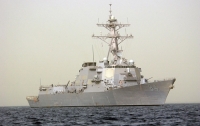 Ракетный эсминец США вошел в Средиземное море