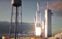Стало известно когда сверхтяжелая ракета Falcon Heavy полетит к Марсу