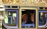 Король Чарльза III покатал Трампа в кареті