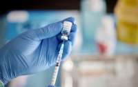 Єврокомісія схвалила третю версію вакцини проти Covid-19, розроблену компаніями Biontech і Pfizer