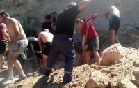 На Харьковщине юноша погиб под завалом песка