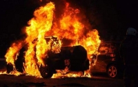 В Киеве ночью сгорели два автомобиля