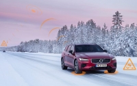 Автомобили Volvo смогут обмениваться информацией об опасности