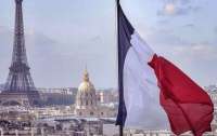 Франция работает над политическими путями завершения войны в Украине, – Лекорню