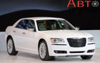 В Детройте дебютировал новый Chrysler 300C 