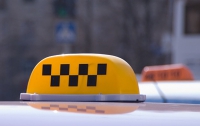 80% киевских таксистов работают незаконно, - мнение