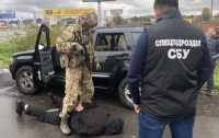 Во Львове задержали торговцев оружием