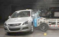 Китайский автомобиль заработал 5 звезд по результатам краш-тестов