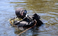 В Киеве из водоема достали труп