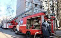 Масштабный пожар в Киеве: погибла женщина