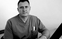 В Одессе во время операции пациенту скончался известный военный врач