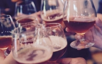 Ученые рассказали, сколько алкоголя можно пить в неделю
