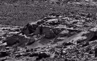 На марсианских снимках NASA увидели огромные башни (видео)