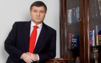 «Оппозиционер в изгнании» назвал «Нашу Украину» продажными проститутками