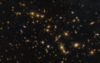 Hubble сделал фото одной из самых удаленных галактик