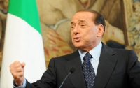 Берлускони пригрозил Италии экономическим кризисом