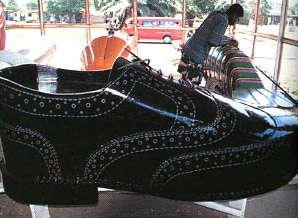 Слоненок, огурец, молоток, женская матка, гроб, любой вкус, ФОТО, Гана